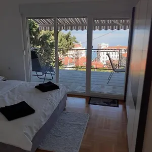 https://apartment-ella-opatija.primorje-gorskikotar.com