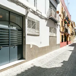 Triana 3 Bedrooms & 2 Bath Parking Included , Sevilla Spanje